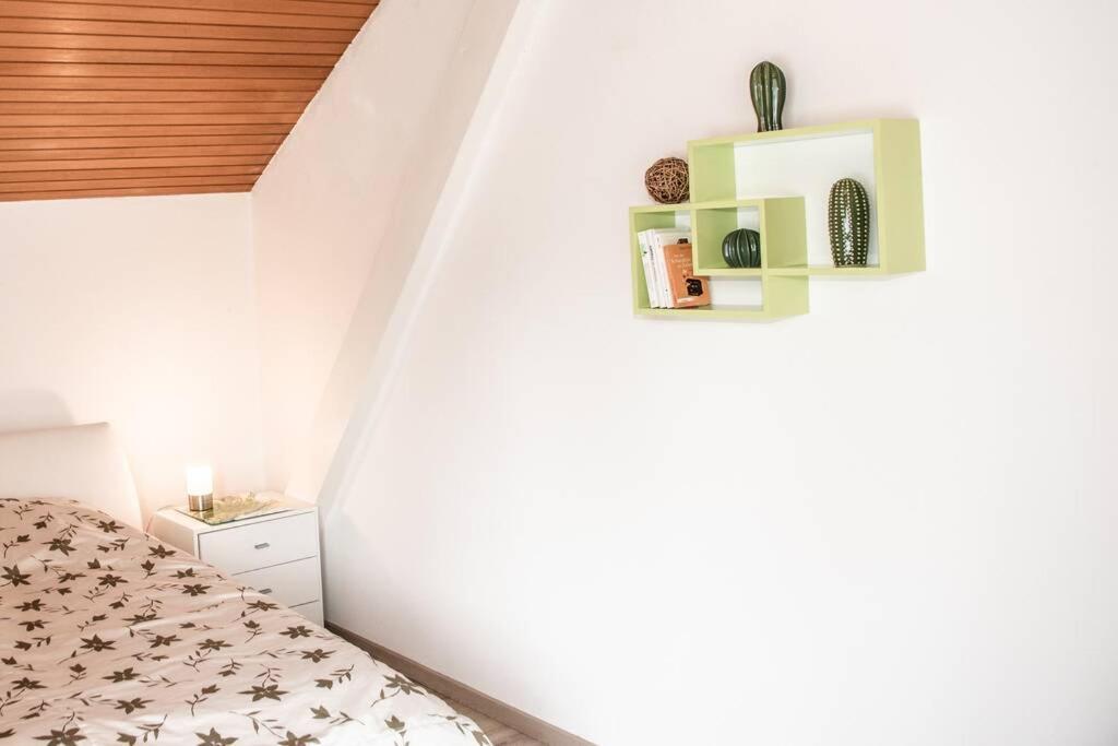 Apartment Pouringraz Fuer Kunst- Und Tennisliebhaber Esterno foto