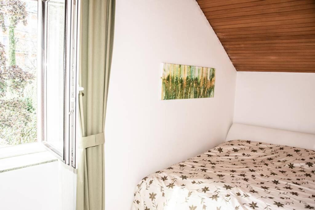 Apartment Pouringraz Fuer Kunst- Und Tennisliebhaber Esterno foto